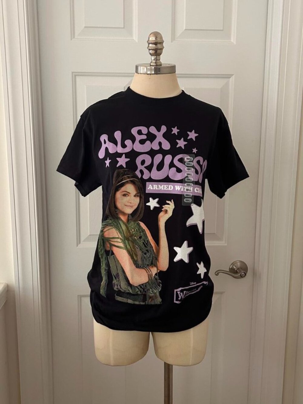 Disney Wizards of Waverly Place Alex Russo Selena Gomez black tee Size S nwt